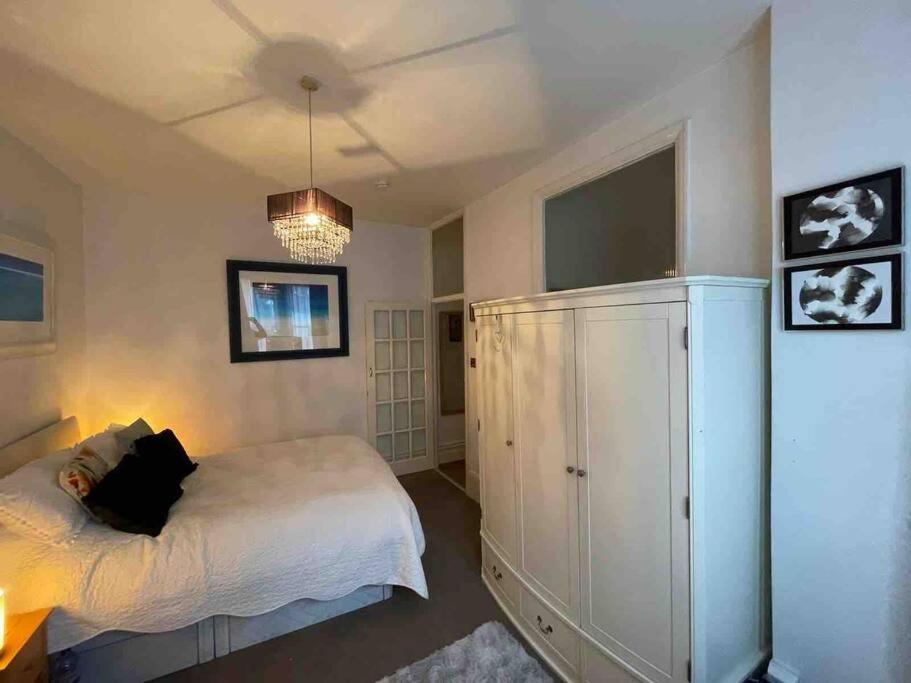 One/Two Bedroom Apartment Close To Sea & Centre Hastings Ngoại thất bức ảnh